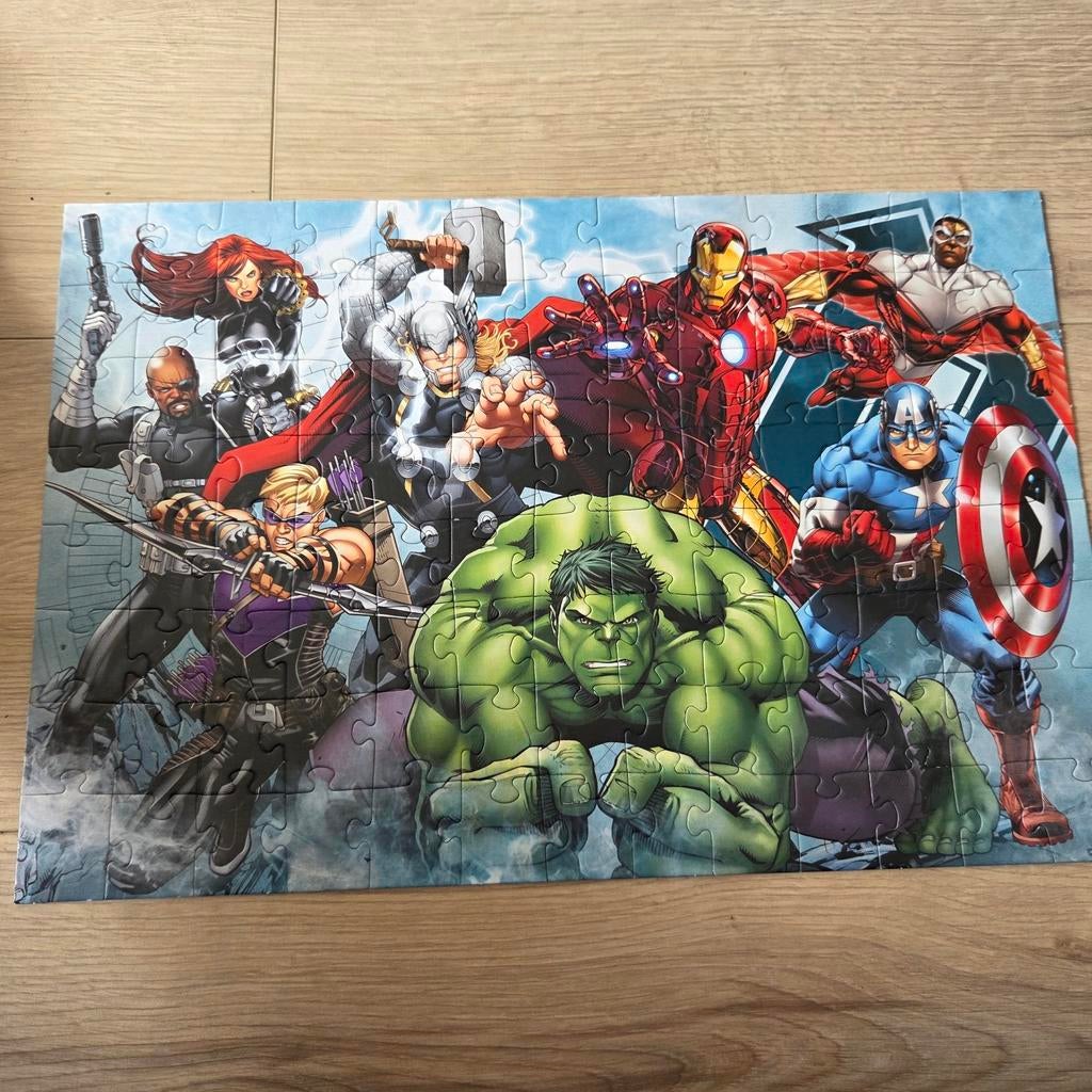 Puzzle Marvel x 100, Enlèvement ou Envoi