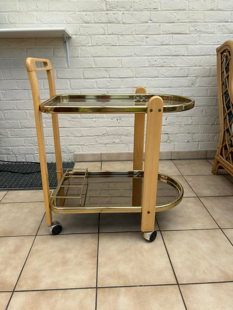 Table de bar sur roulettes, Enlèvement, Utilisé