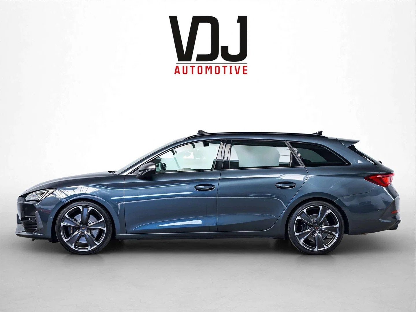 CUPRA Leon ST 2.0 TSI 4Drive DSG|PANO|boseSFEERVERL.|CAMERA|, Autos, Cupra, Achat, Euro 6, Noir, 5 portes