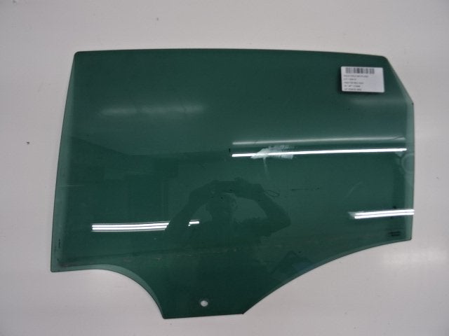 PORTIERRUIT LINKS ACHTER Volkswagen Polo V (6R), Gebruikt, Volkswagen, Mevr. I. Hauben, Rue de l'Espoir 34 34
4030  GRIVEGNÉE, BE