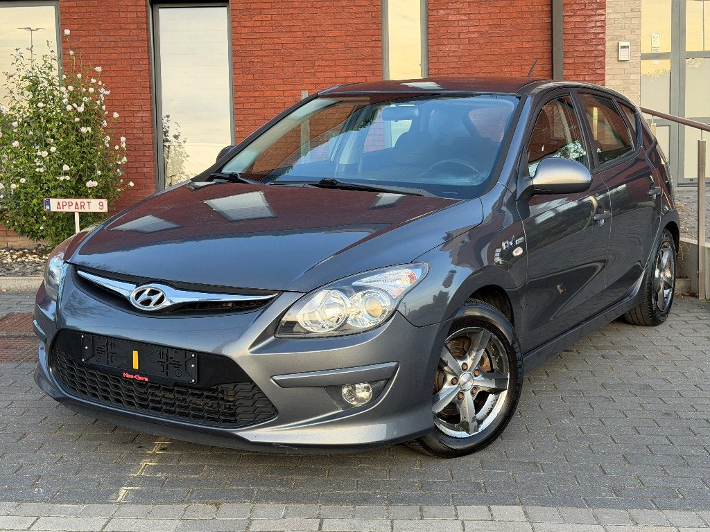 Hyundai i30 ( 2011 ) 1.6CRDi ( 90Ch ) 267.527Km CT Ok, Autos, Entreprise, 5 portes, I30, Tissu
