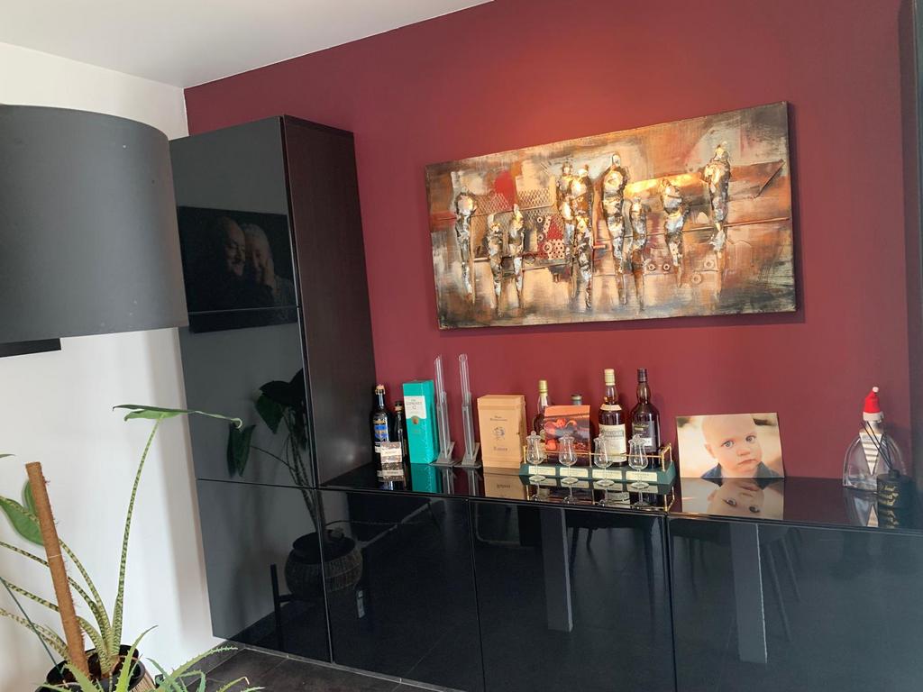 Besta kasten, Huis en Inrichting, Ophalen, Zo goed als nieuw