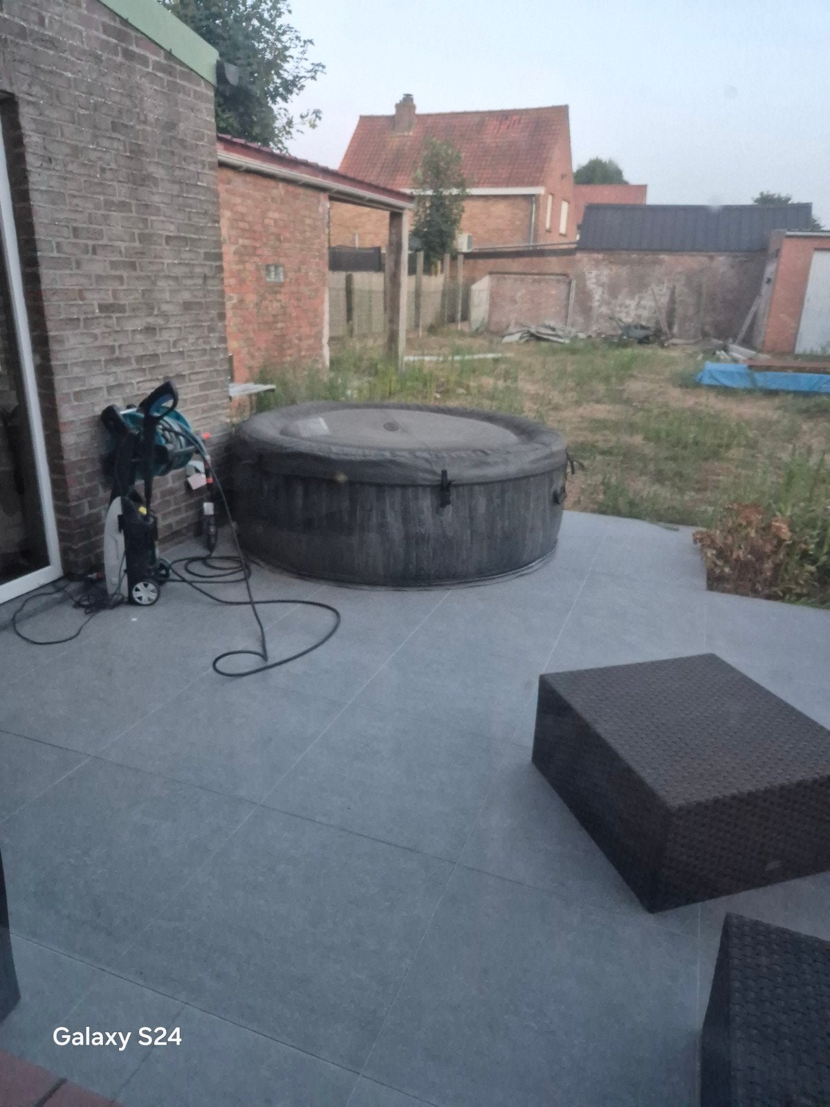 opblaasbare  jacuzzi, Ophalen, Afdekzeil