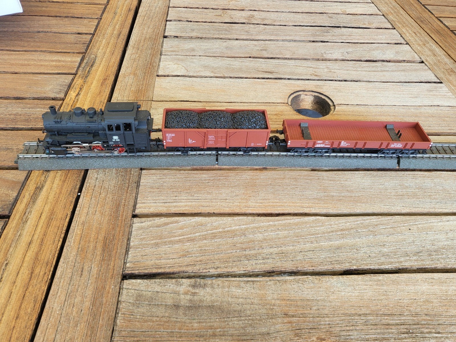 Marklin locomotief +2 wagons ho3000, Hobby en Vrije tijd, Ophalen, Locomotief