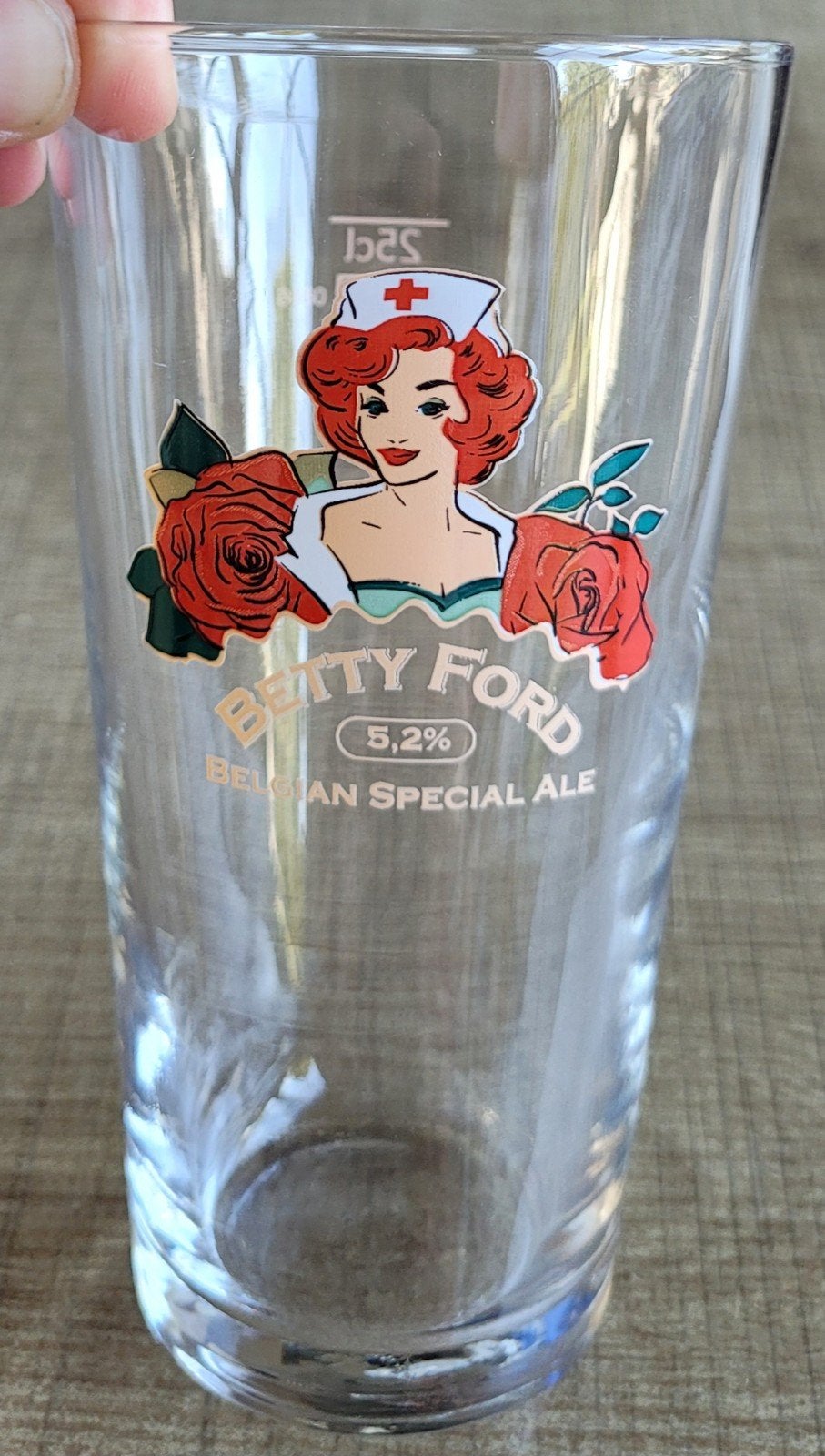 Betty Ford - Belgian Special Ale - bierglas 25 cl, Ophalen of Verzenden, Zo goed als nieuw, Glas of Glazen, Overige merken