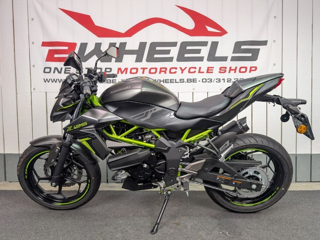 Kawasaki Z125 2025 | Slechts 160 km | Performance Pack, Motos, Motos | Kawasaki, ABS, Entreprise, Occasion, Permis Moto A1 minimum