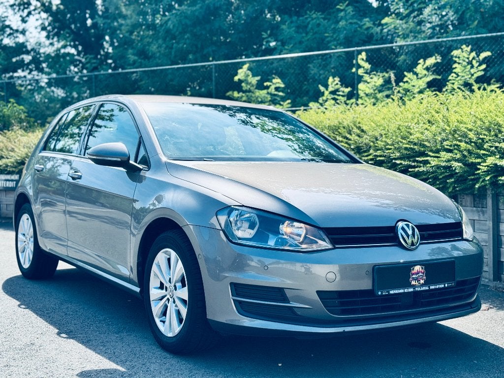 VOLKSWAGEN GOLF 7 / garantie 12 mois -livraison gratuite, Autos, 1197 cm³, Euro 5, Achat, Entreprise