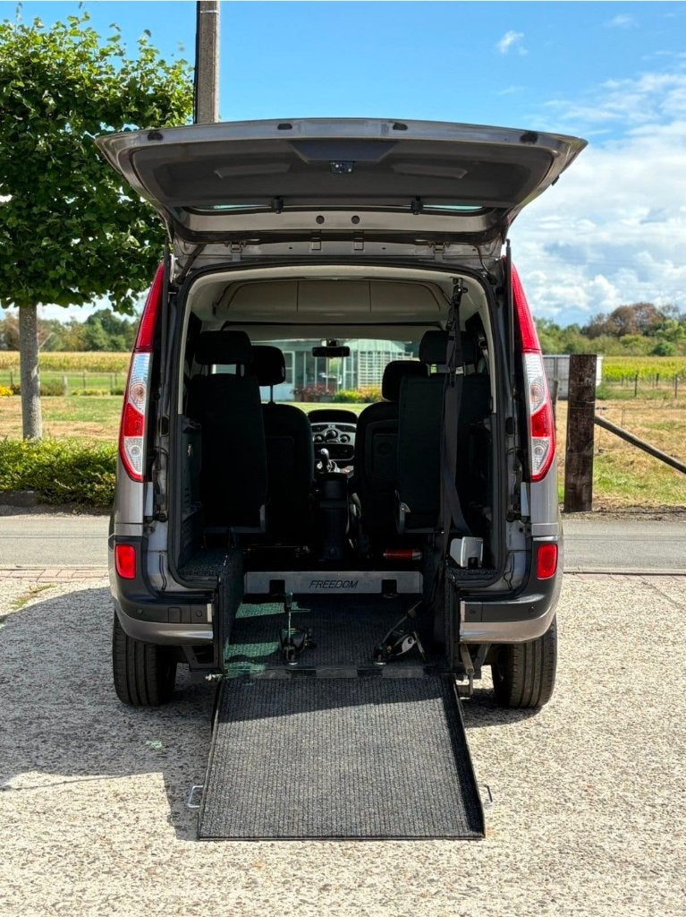 ️♿️Renault Kangoo 1.5DCI Rolstoel Invalide Mindervalide TPMR, Auto's, Monovolume, Euro 6, Bedrijf, Kangoo