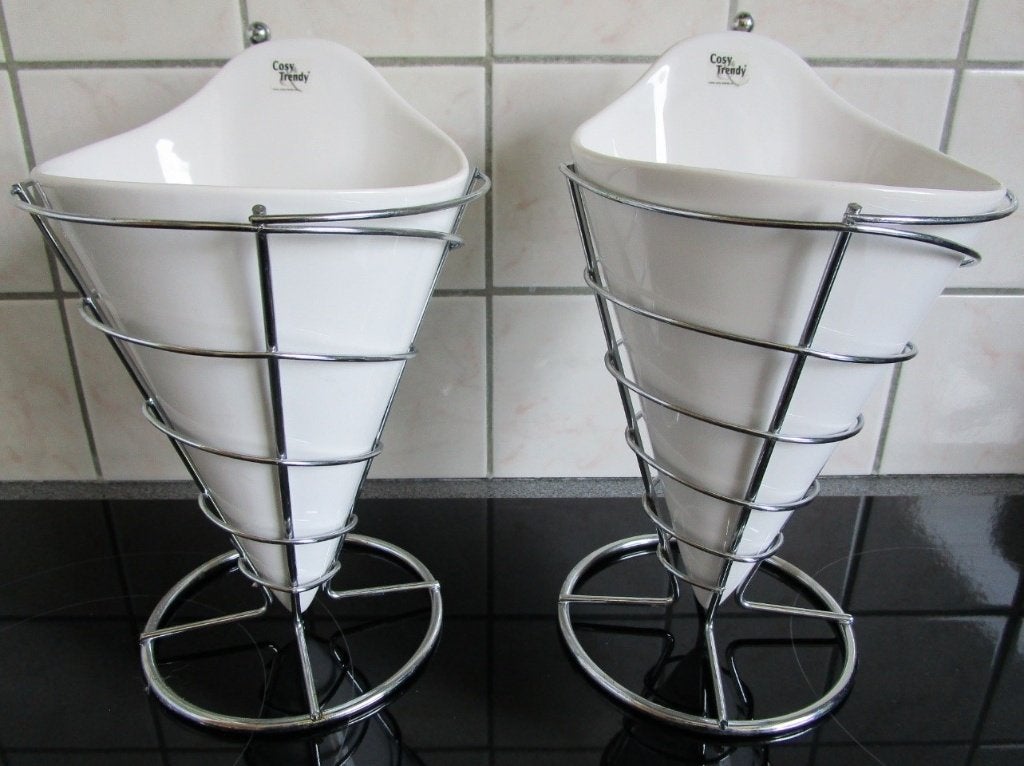 Cornet à frites en porcelaine avec support chromé - 2 pièces, Enlèvement ou Envoi, Comme neuf, Autres types, Porcelaine