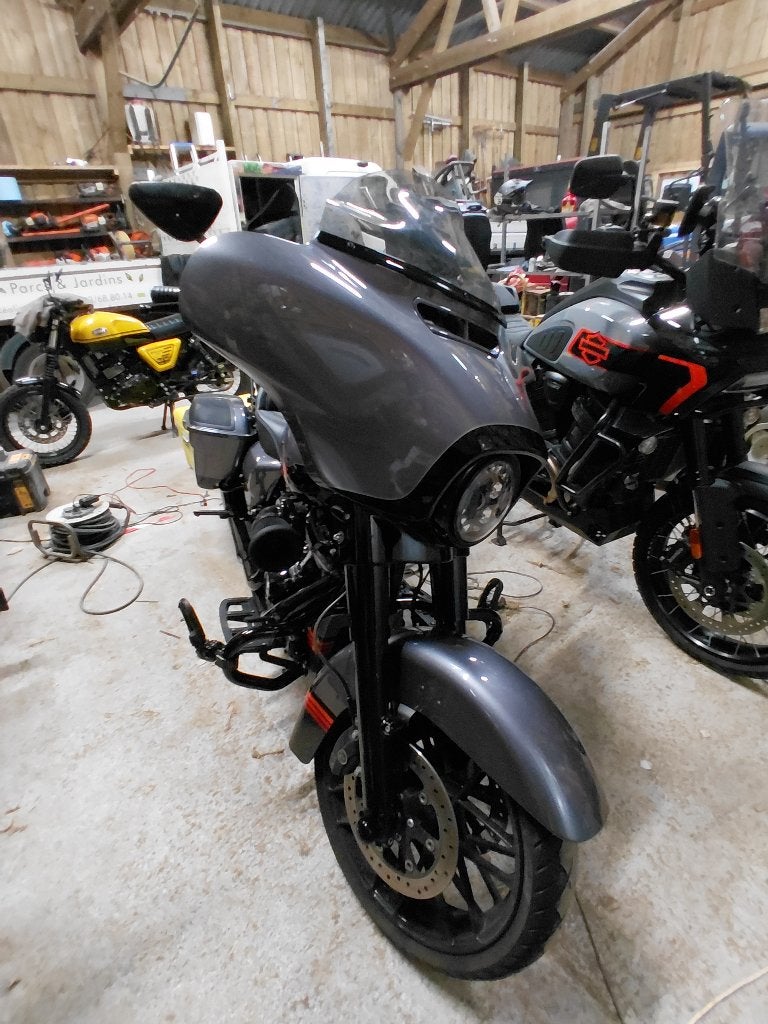 Harley davidson street glide cvo, Motos, Tourisme, Régulateur de vitesse, Occasion, 1923 cm³