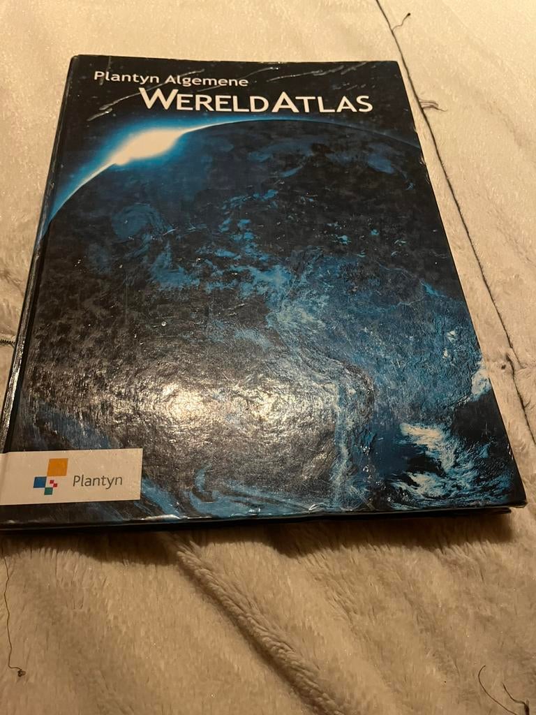 Plantyn Algemene Wereldatlas, Boeken, Atlassen en Landkaarten, Verzenden, Gelezen, Wereld