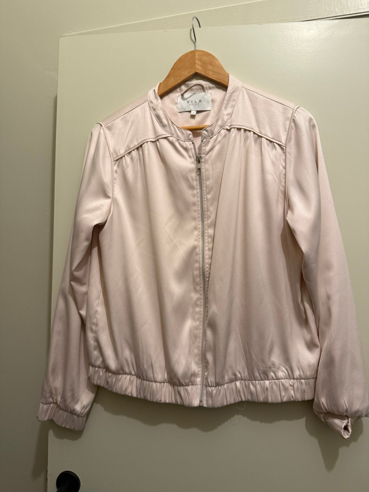 Vest vila, Ophalen of Verzenden, Zo goed als nieuw, Maat 38/40 (M), Roze