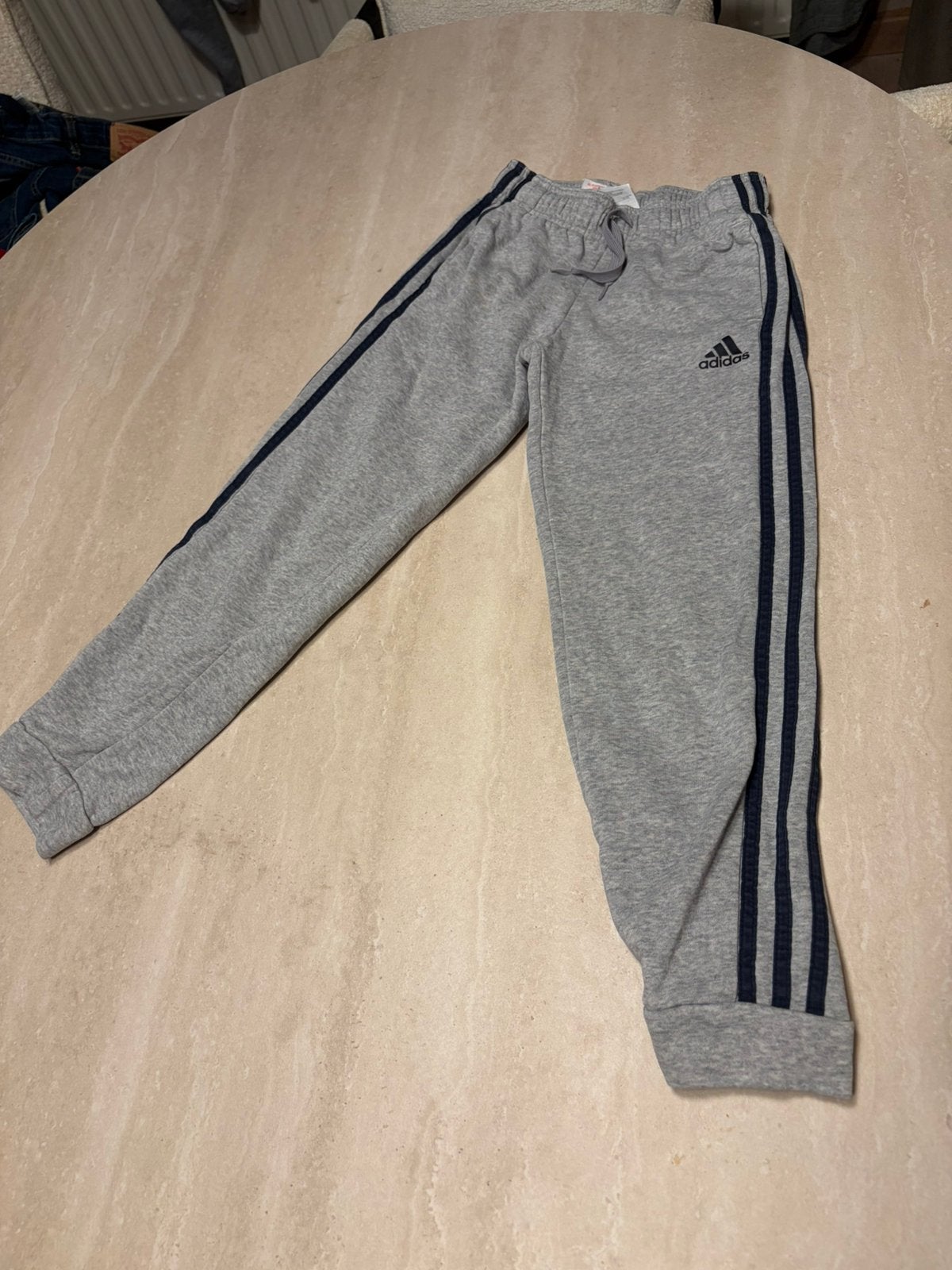 Training adidas, Enlèvement ou Envoi, Comme neuf