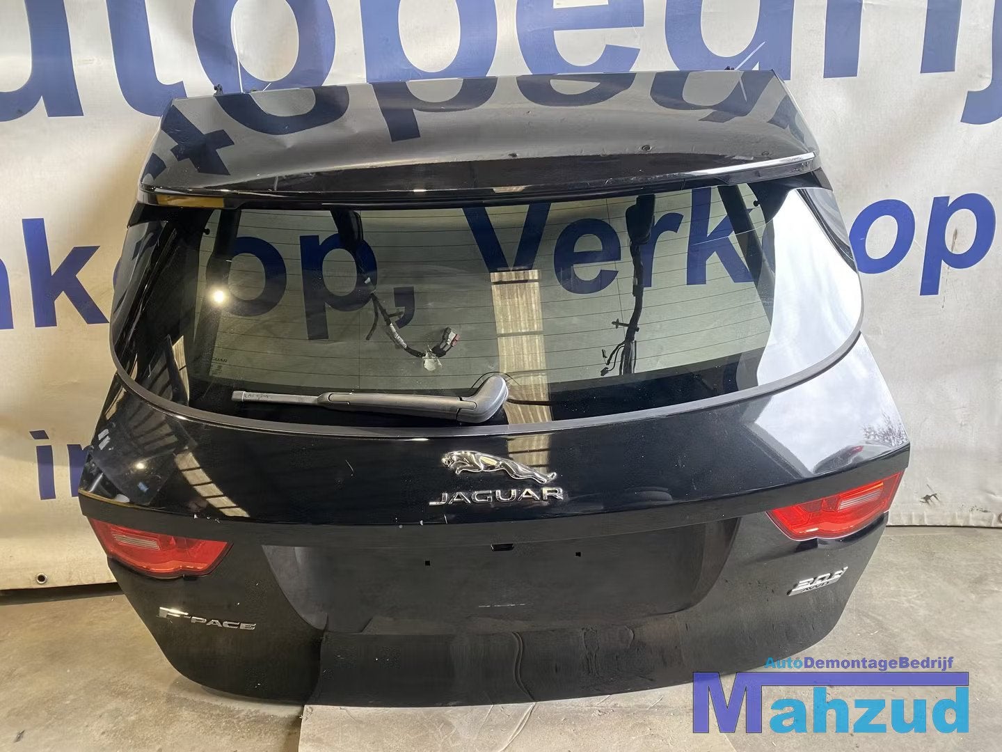 JAGUAR F-PACE X761 Zwart achterklep compleet 2015+, Autos : Pièces & Accessoires, Arrière, Dpoffice@jaguarlandrover.com, Jaguar