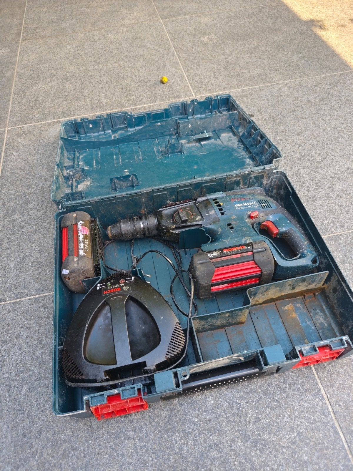 BOSCH - Boormachine met batterij., Doe-het-zelf en Bouw, Ophalen, Gebruikt, Boormachine
