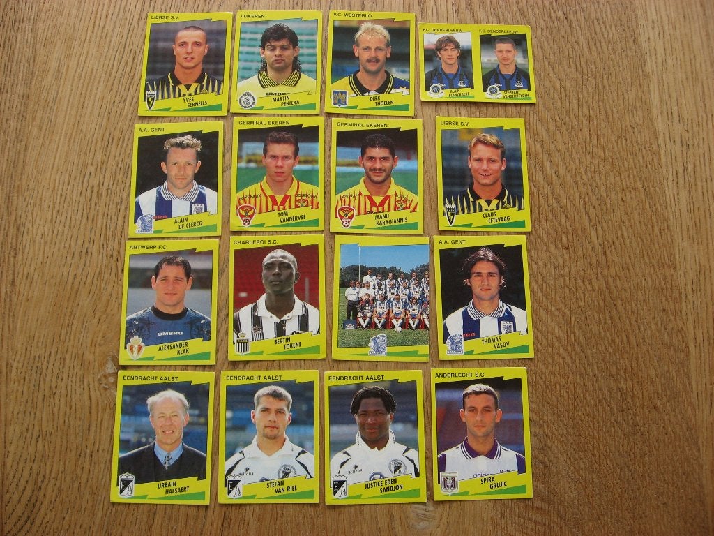 Lot Football 98 Panini Stickers, Verzamelen, Sportartikelen en Voetbal, Ophalen of Verzenden, Nieuw, Poster, Plaatje of Sticker