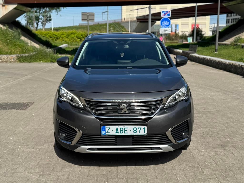 PEUGEOT 5008//7 places//gazole/Euro 6, Argent ou Gris, Achat, Euro 6, Entreprise