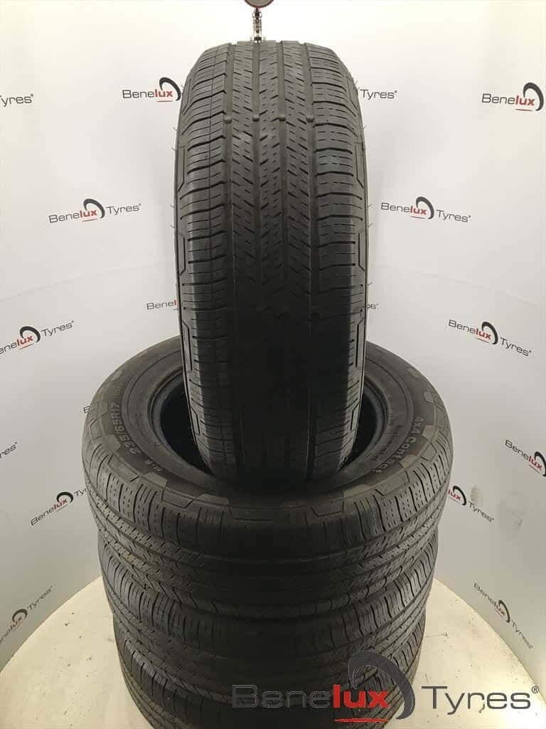 235/65R17 104V Continental 4x4 Contact 235/65 R17 235/65/17, Auto-onderdelen, Ophalen, Gebruikt, -, -