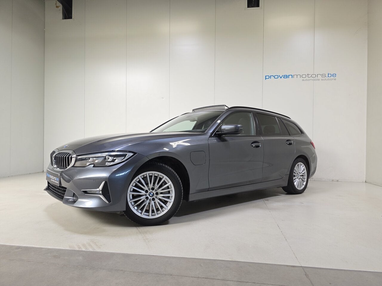 BMW 330 e hybrid Touring - GPS - Pano - Airco - Goede Staat, Auto's, BMW, 0 min, 0 kg, 184 pk, https://public.car-pass.be/vhr/23ee98d1-5adc-4143-ac2b-3f2755718fbb