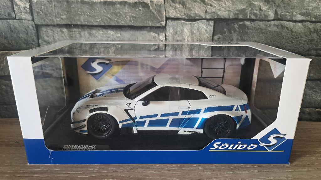 Nissan GT-R (R35) Liberty Walk 1/18ème, Solido, Auto, Solido, Nieuw