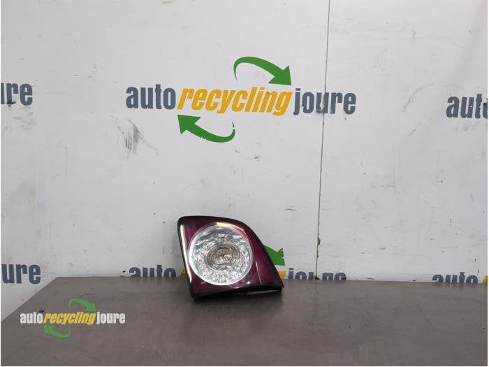 Achterlicht links van een Volkswagen Golf Plus, Gebruikt, -, Volkswagen, -