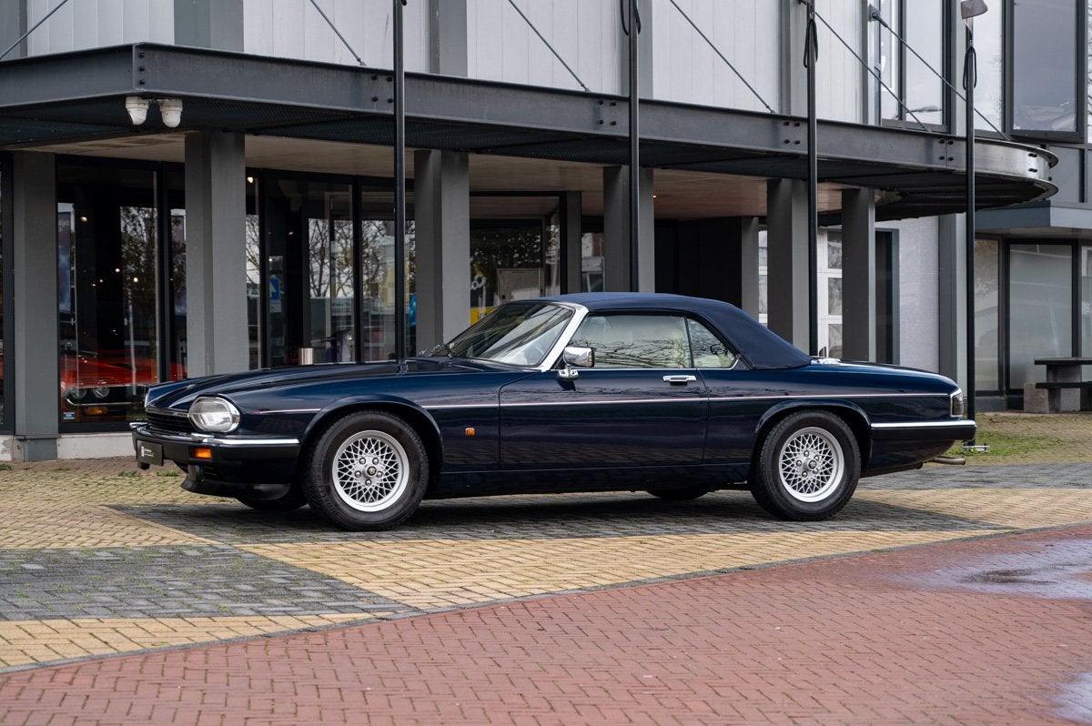 Jaguar XJ-S 5.3 V12 Convertible (automatique), Autos, Cuir, Achat, Carnet d'entretien, 210 kW