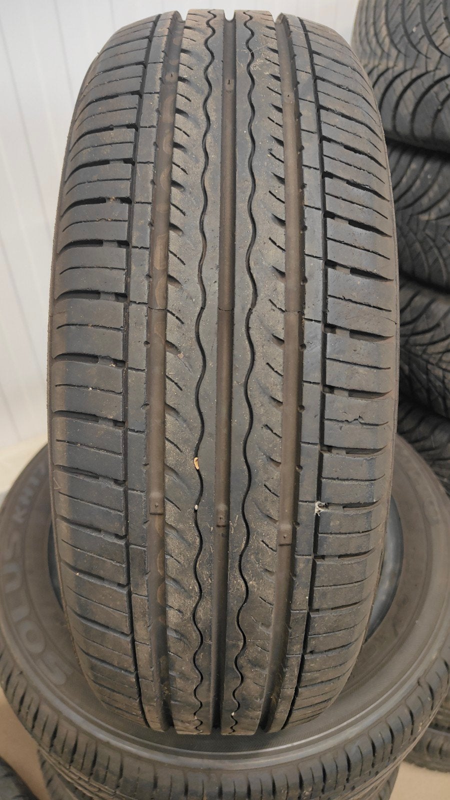165/60r14 kumho 30€ par pièce avec assemblage, Enlèvement
