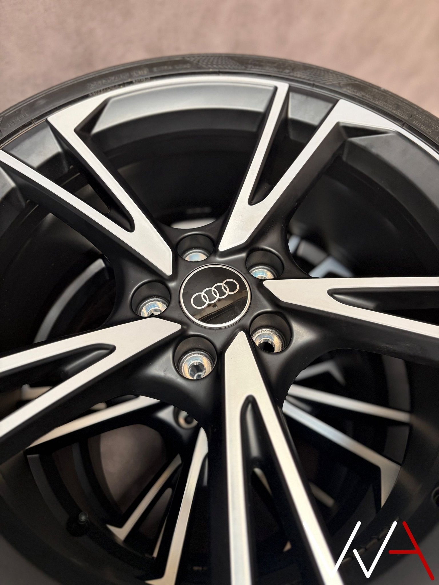 19'' Audi A3 S3 Falx velgen origineel NIEUW 8V, Auto-onderdelen, Banden en Velgen, 19 inch, -, -, Banden en Velgen