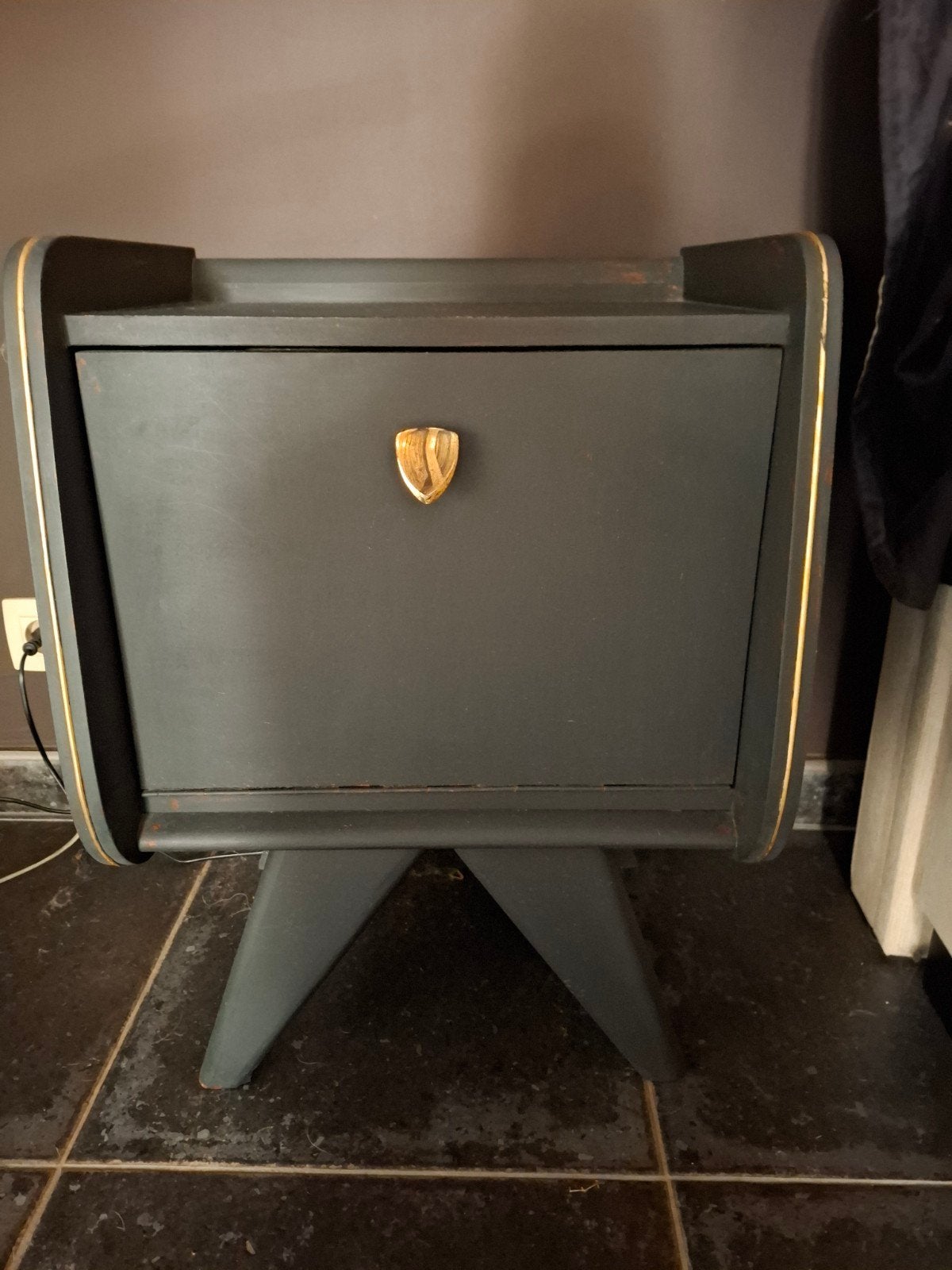 Twee vintage nachtkastjes, Tuin en Terras, Ophalen