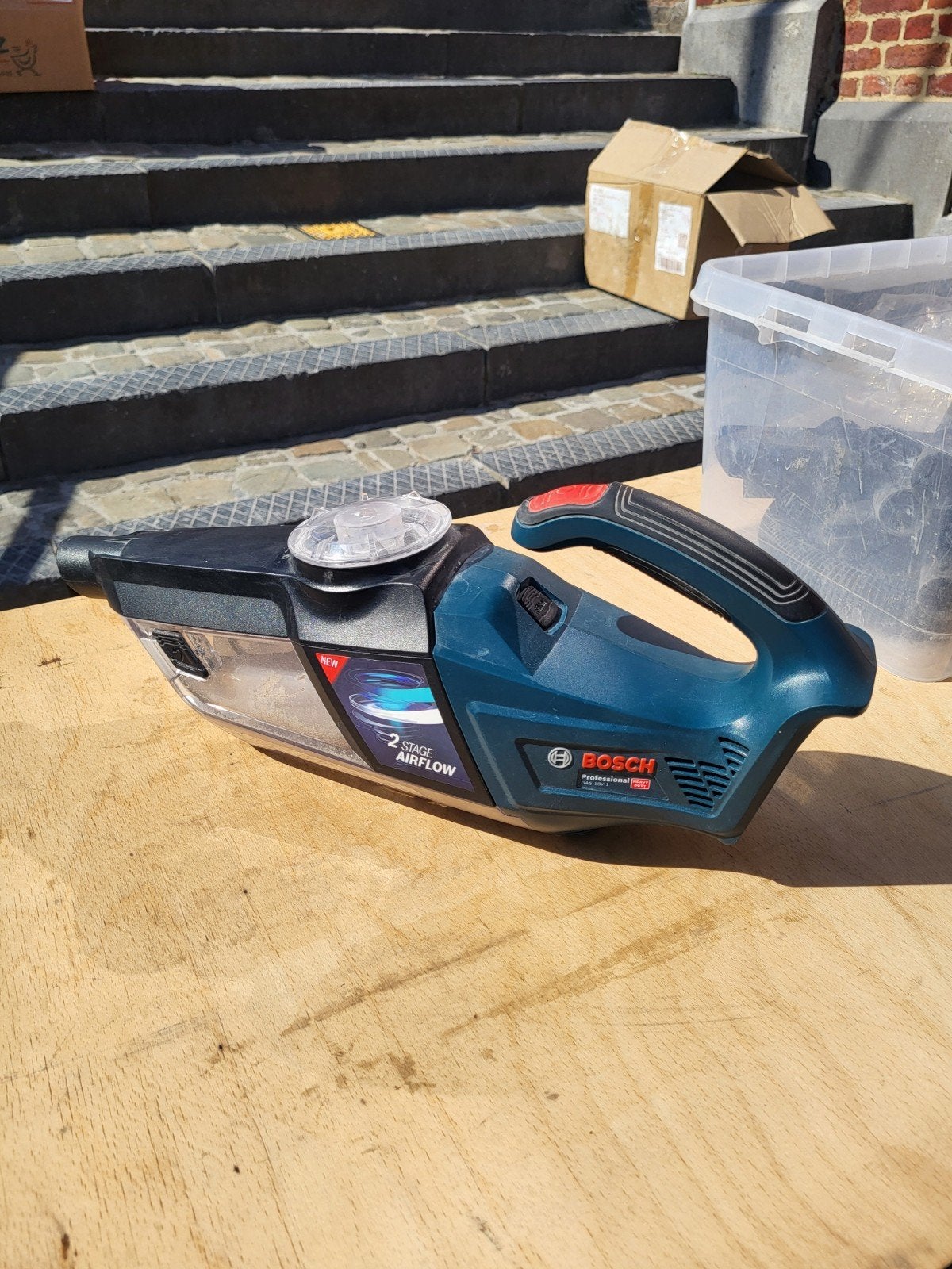 Mini aspirateur Bosch chantier, Bosch