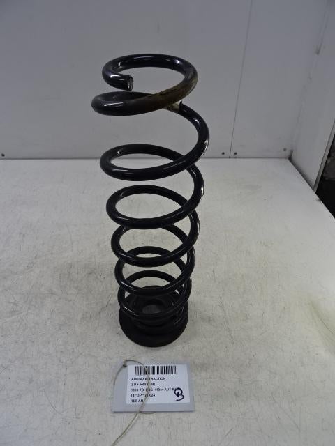 RESSORT DE SUSPENSION ARRIERE Audi A3 (8V1 / 8VK), Utilisé, Audi