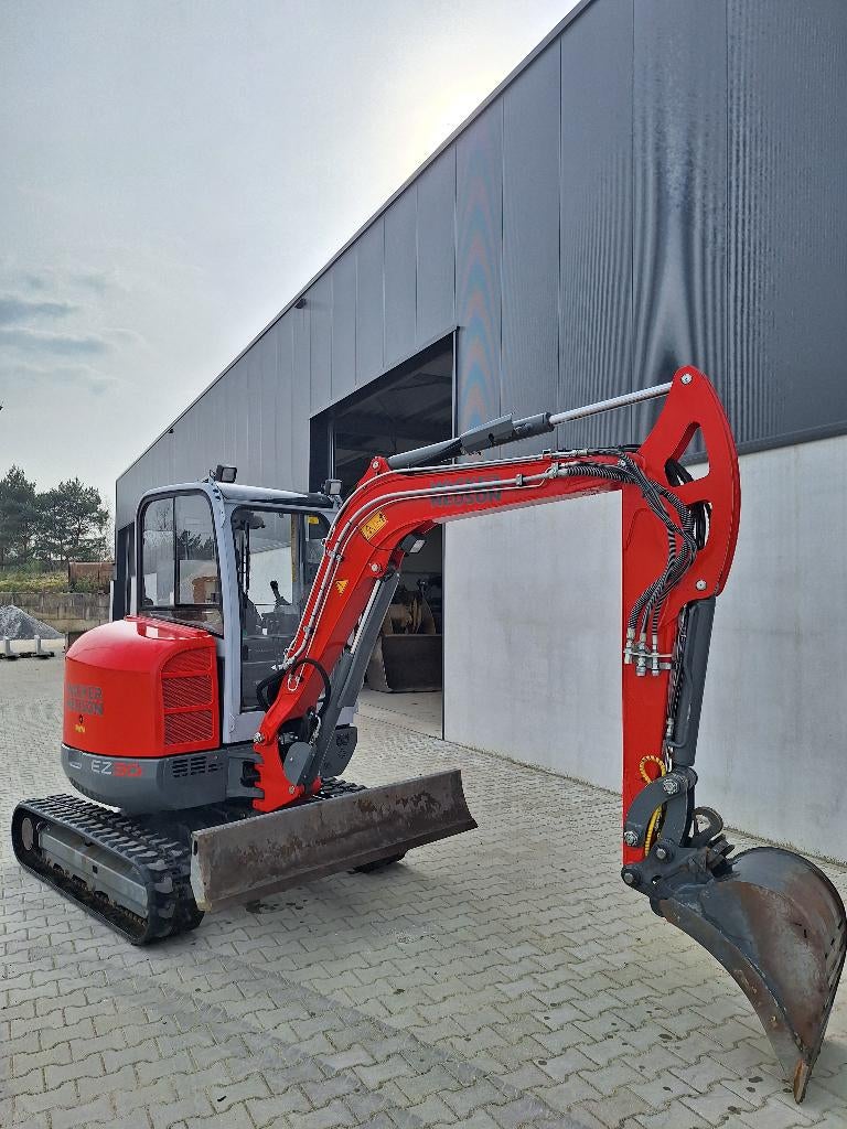 Neuson EZ38, Ophalen, Graafmachine