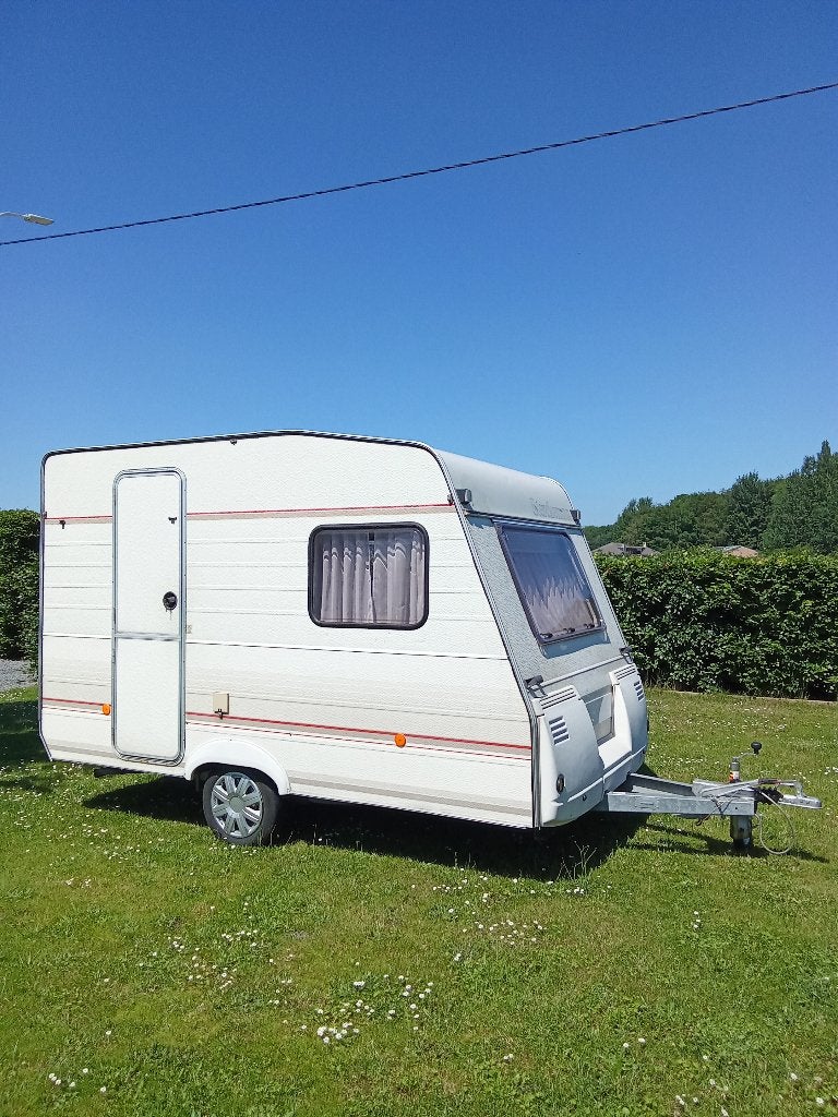 Keuringvrij Caravan -750kg 2002, tent., Caravans en Kamperen, Caravans, Standaardzit, Sterckeman, Dwarsbed, Tot en met 3