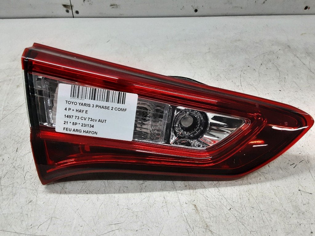 PANNEAU ARRIÈRE GAUCHE AVEC LAMPE Toyota Yaris III (P13), Mevr. I. Hauben, Toyota, Utilisé, Rue de l'Espoir 34 34
4030  GRIVEGNÉE, BE