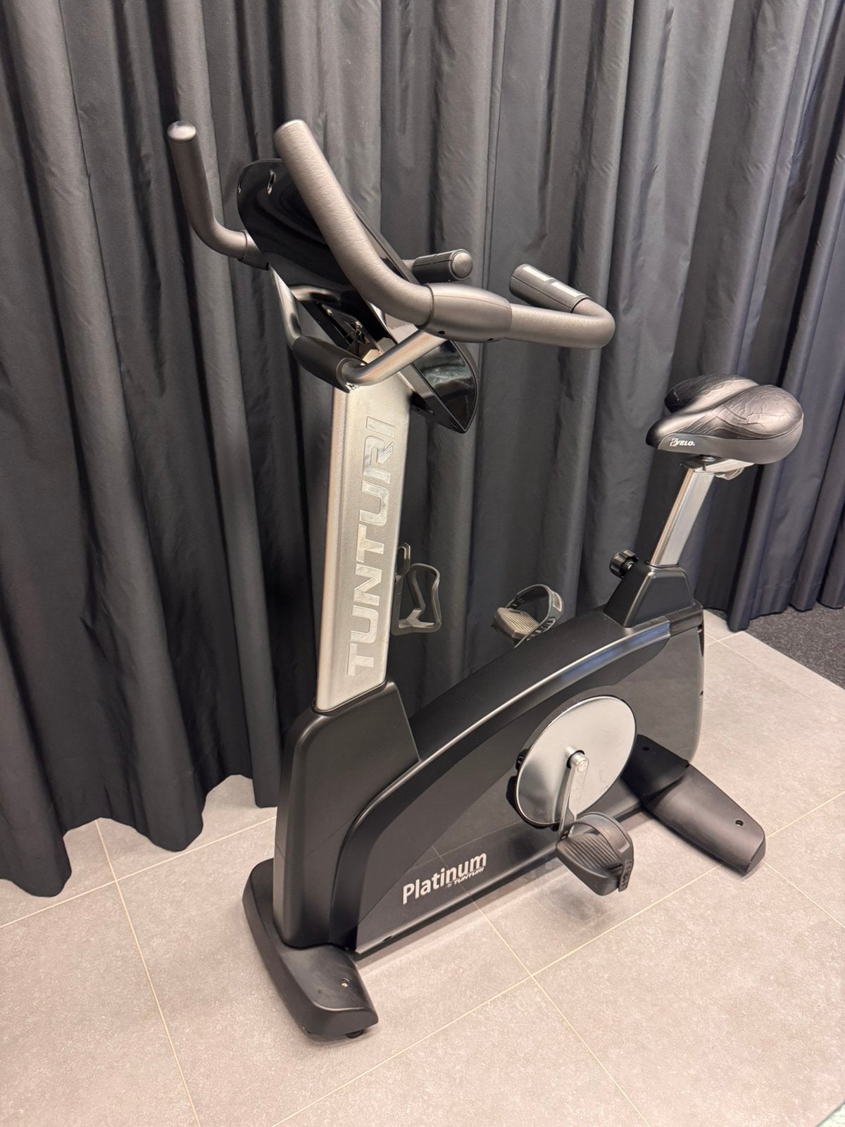hometrainer / ergometer Tunturi Platinum Upright Bike –, Enlèvement, Comme neuf, Vélo d'appartement
