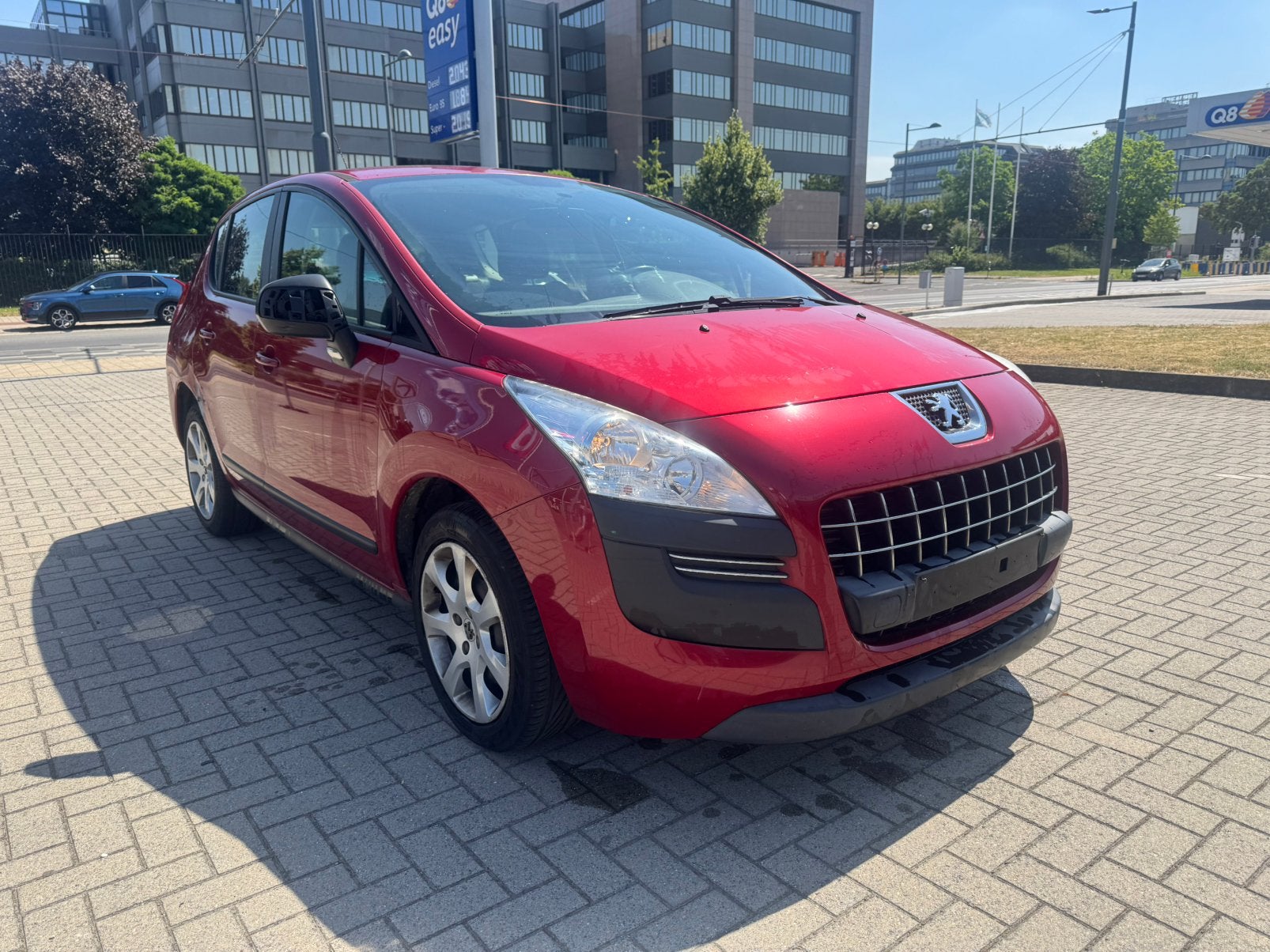 Peugeot 3008 1.6 essence 120cv, Rouge, Euro 5, Achat, Boîte manuelle