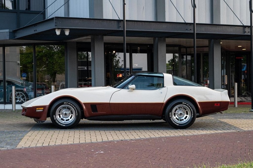 Chevrolet Corvette C3 350 T-Top (bj 1981, automaat), Beige, Chevrolet, Beige, Leder