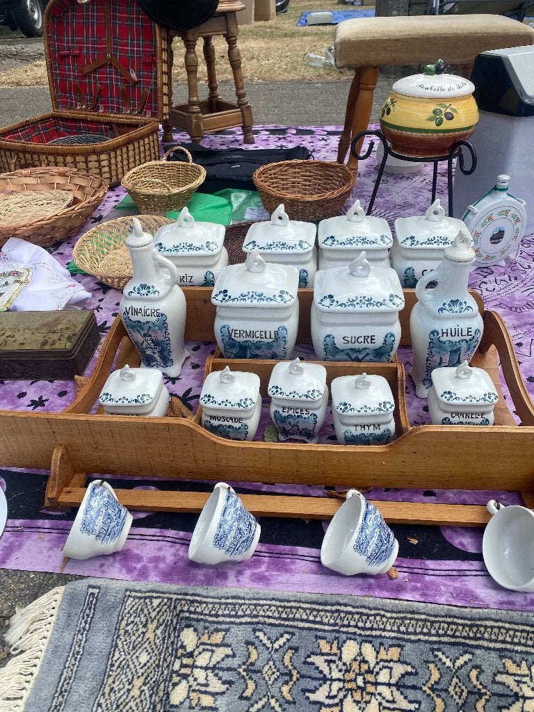Kruidenrek antiek, Ophalen