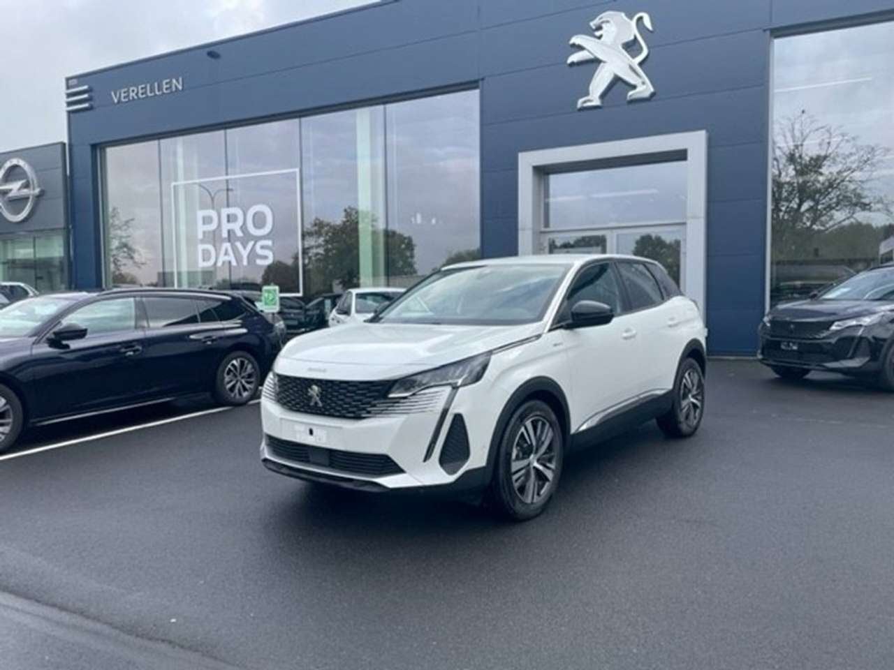 Peugeot 3008 Plug-in HYBRID Allure Pack 225PK *DEMO*, Auto's, 0 min, https://public.car-pass.be/vhr/f007861d-1496-4083-93e9-3a5c8fe9fc78