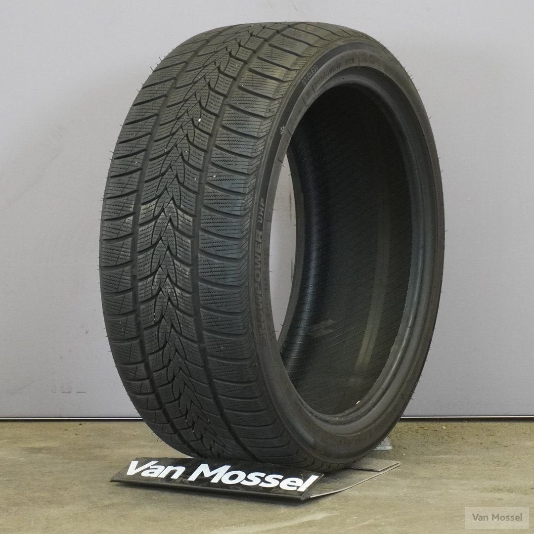 Tristar Snowpower UHP 225/40/R18, Autos : Pièces & Accessoires, Pneus & Jantes, Pneus hiver, Véhicule de tourisme, -, Utilisé