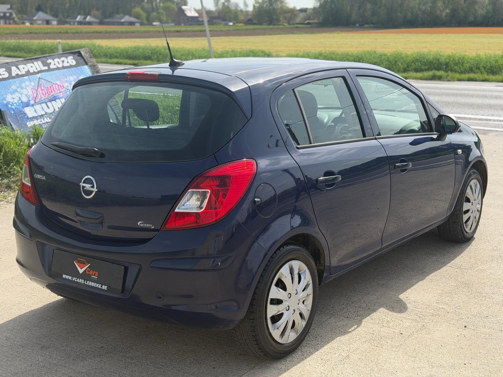Opel corsa benzine 1ste eig. Airco navi PERF STAAT+ keuring, Auto's, Bluetooth, Euro 5, Bedrijf, Corsa
