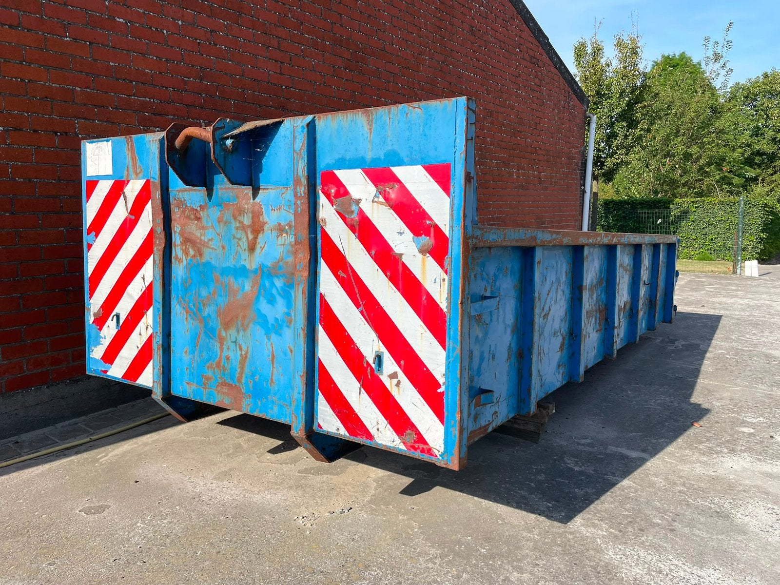 Container, Enlèvement