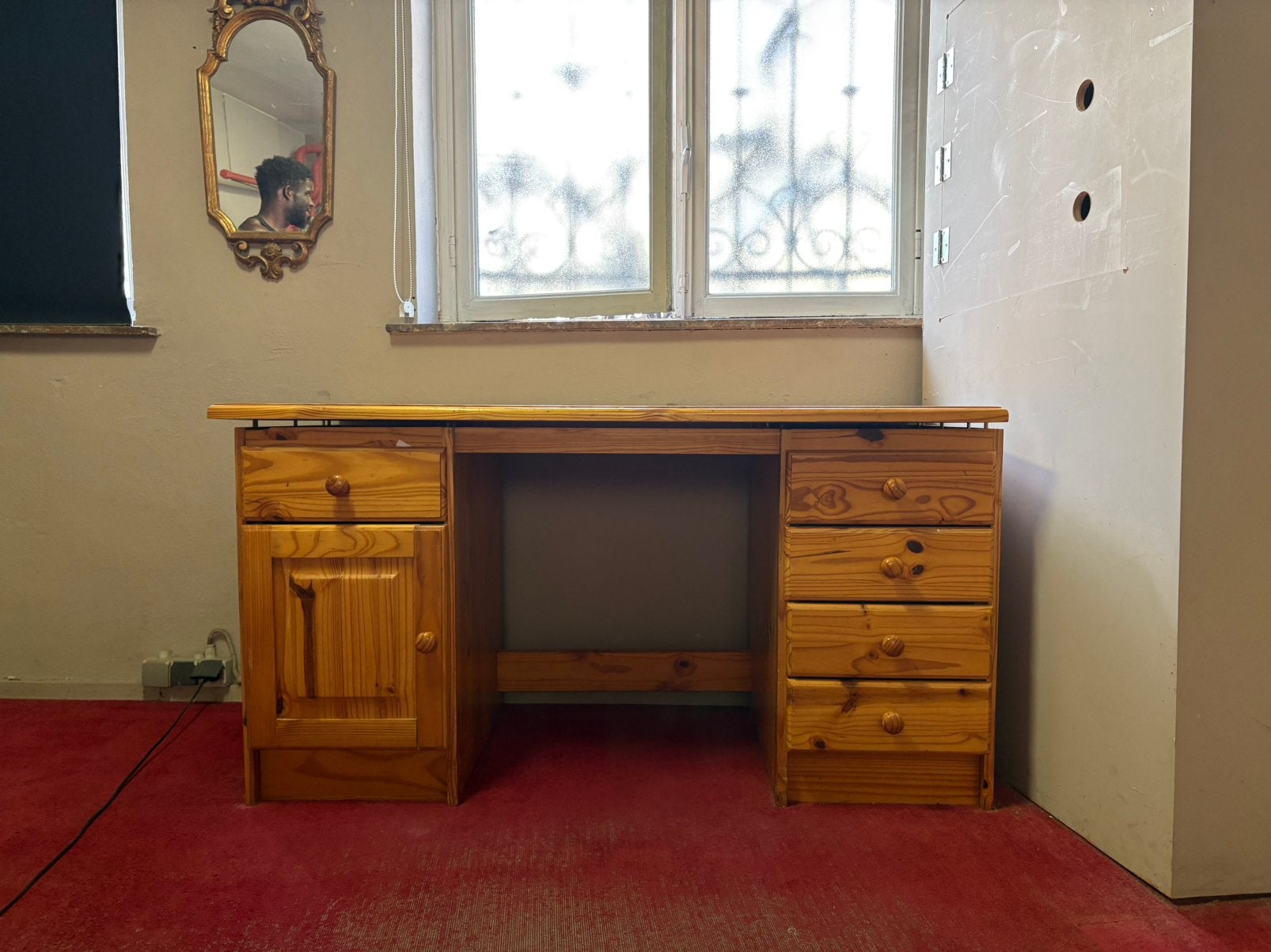Massief grenen bureau, Ophalen, Scandinavisch, Hout, 148 cm