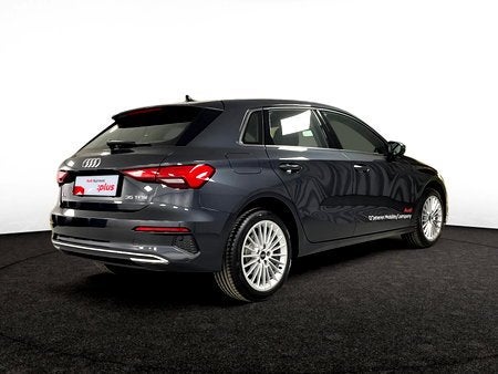 Audi A3 Sportback Business Edition Advanced 35 TFSI  110(150, Auto's, Automaat, https://public.car-pass.be/vhr/5c16aa75-01d2-4a5f-9165-b95132211e0d