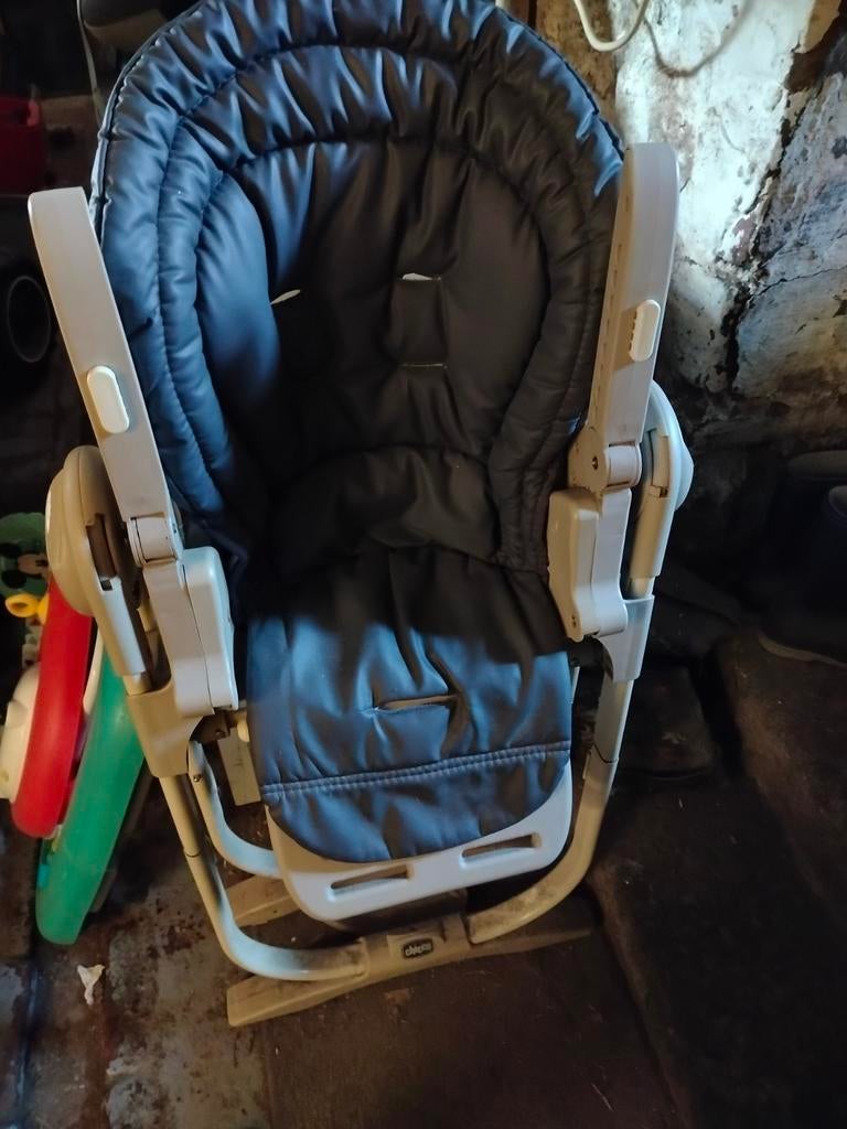 Chaise haute chicco, Enlèvement, Chicco