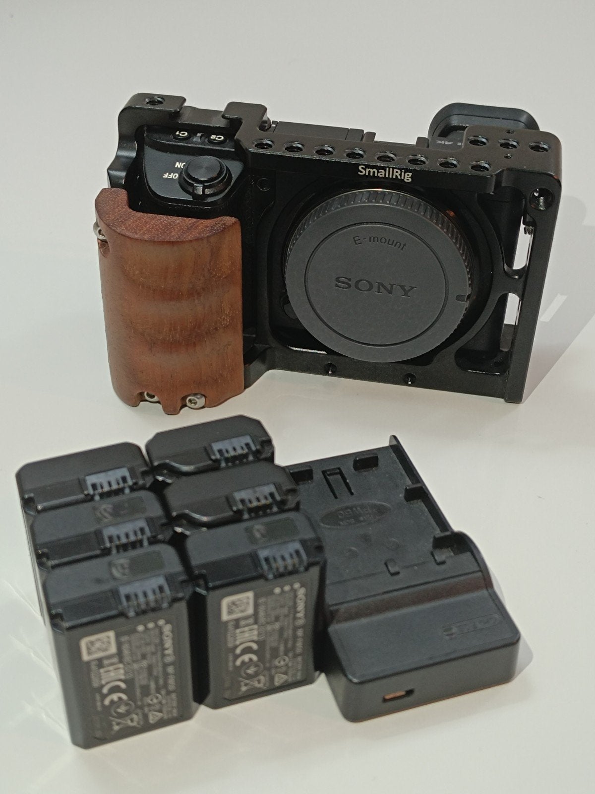 📷 Sony Alpha A6500 – Kit complet Vidéo 4K / Photo, Enlèvement ou Envoi