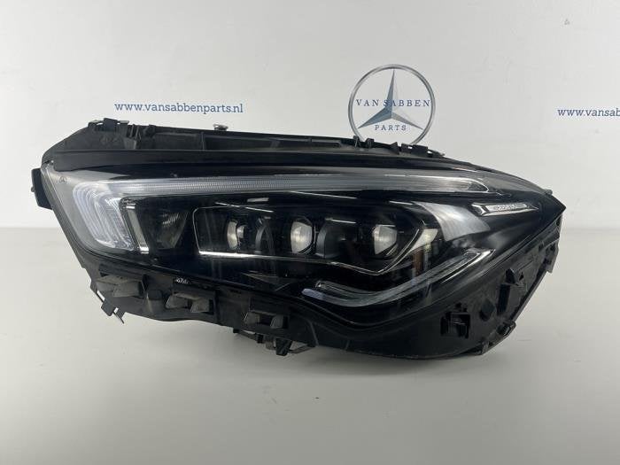 Phare gauche d'un Mercedes CLA, -, 3 mois de garantie, Utilisé, -
