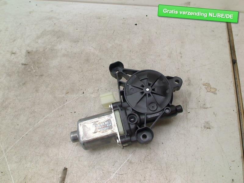 MOTEUR LEVE VITRE ELECTRIQUE AVANT GAUCHE Golf VII (AUA), Volkswagen, Volkswagen AG, Utilisé, Kundenbetreuung@volkswagen.de