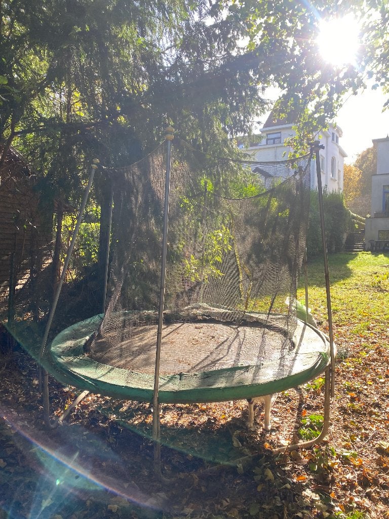 Trampoline, Enlèvement, Utilisé