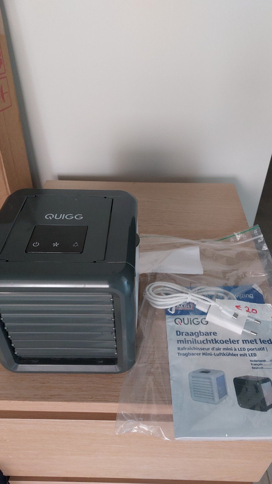 kleine aircooler met lader en handleiding, Ophalen